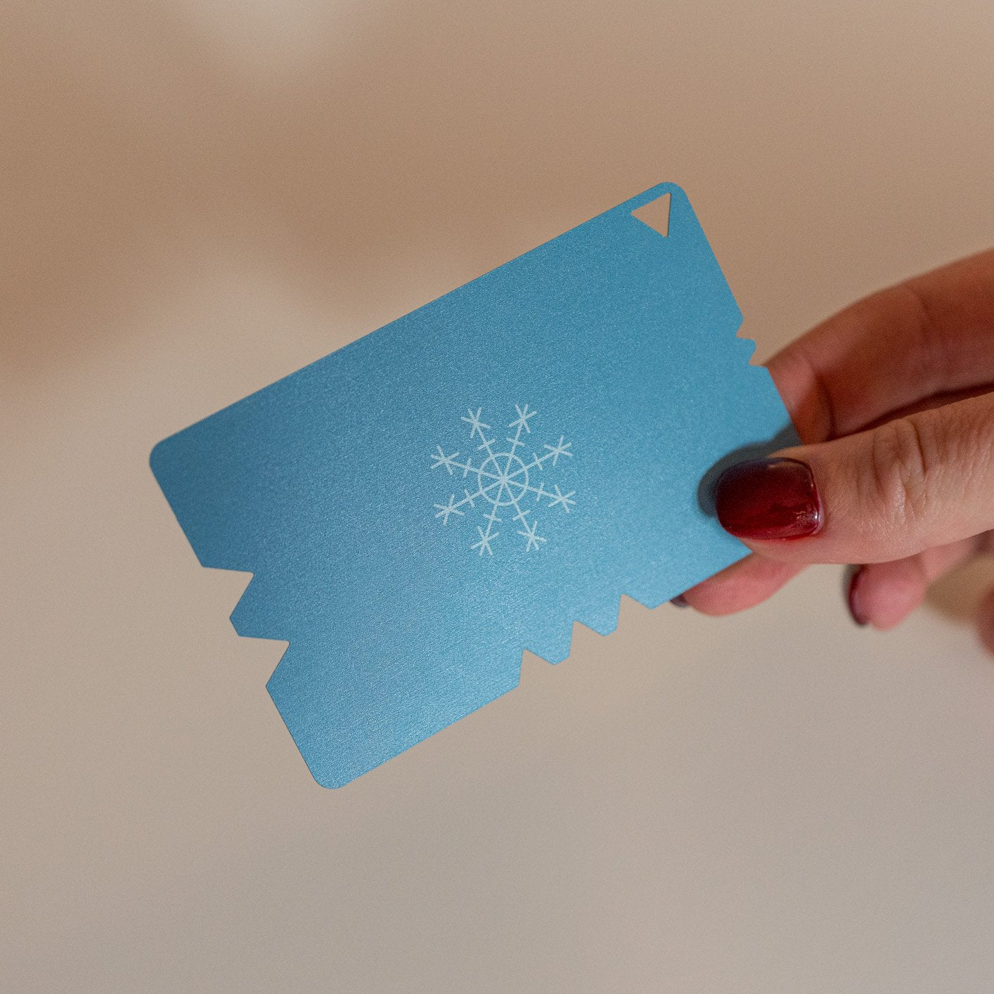 A Card with Grooves to make lines
