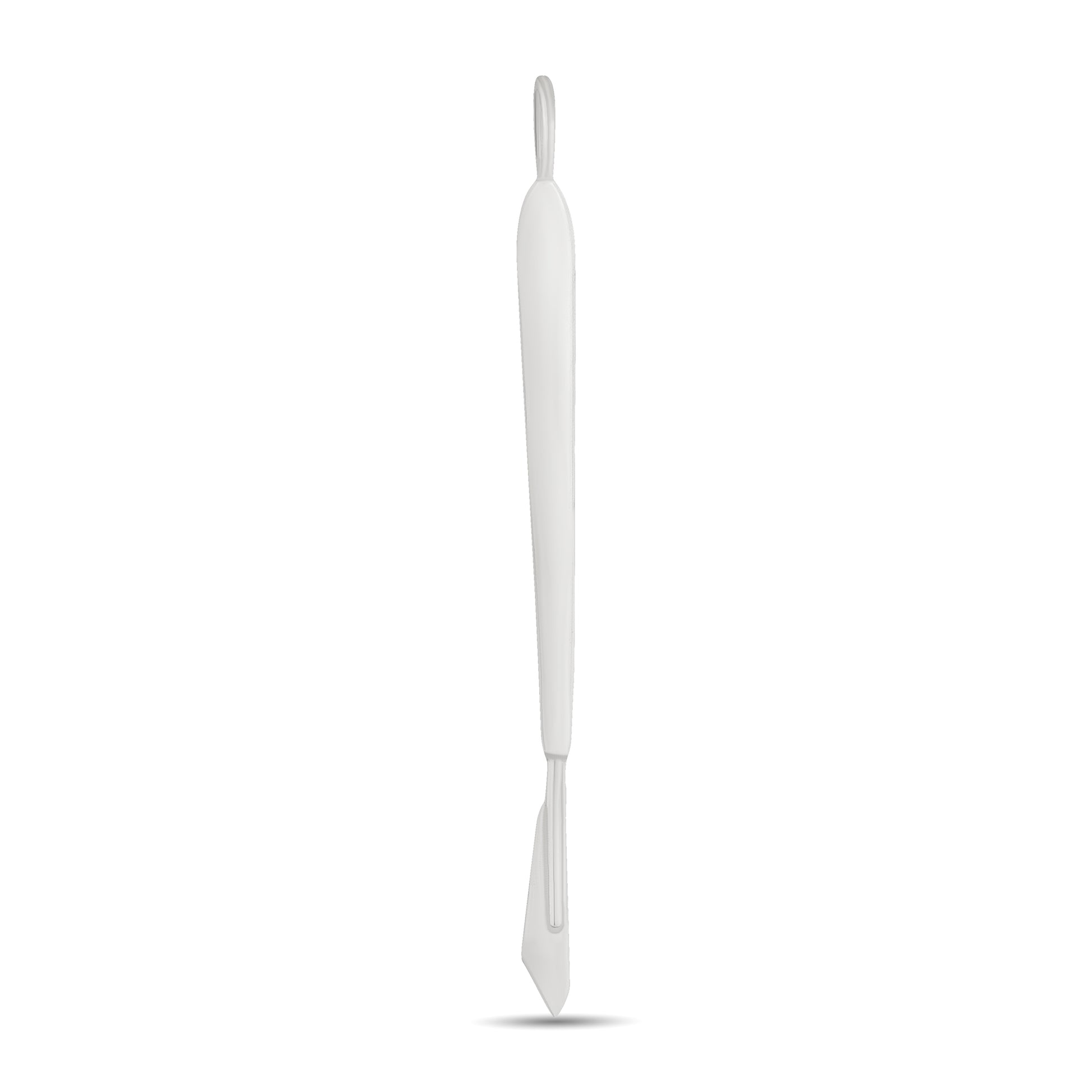 Scalpelle Silver – silver scalpel necklace, front product view