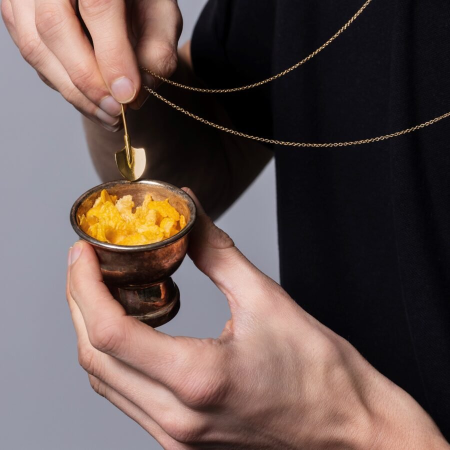 Spade In Chelsea Gold